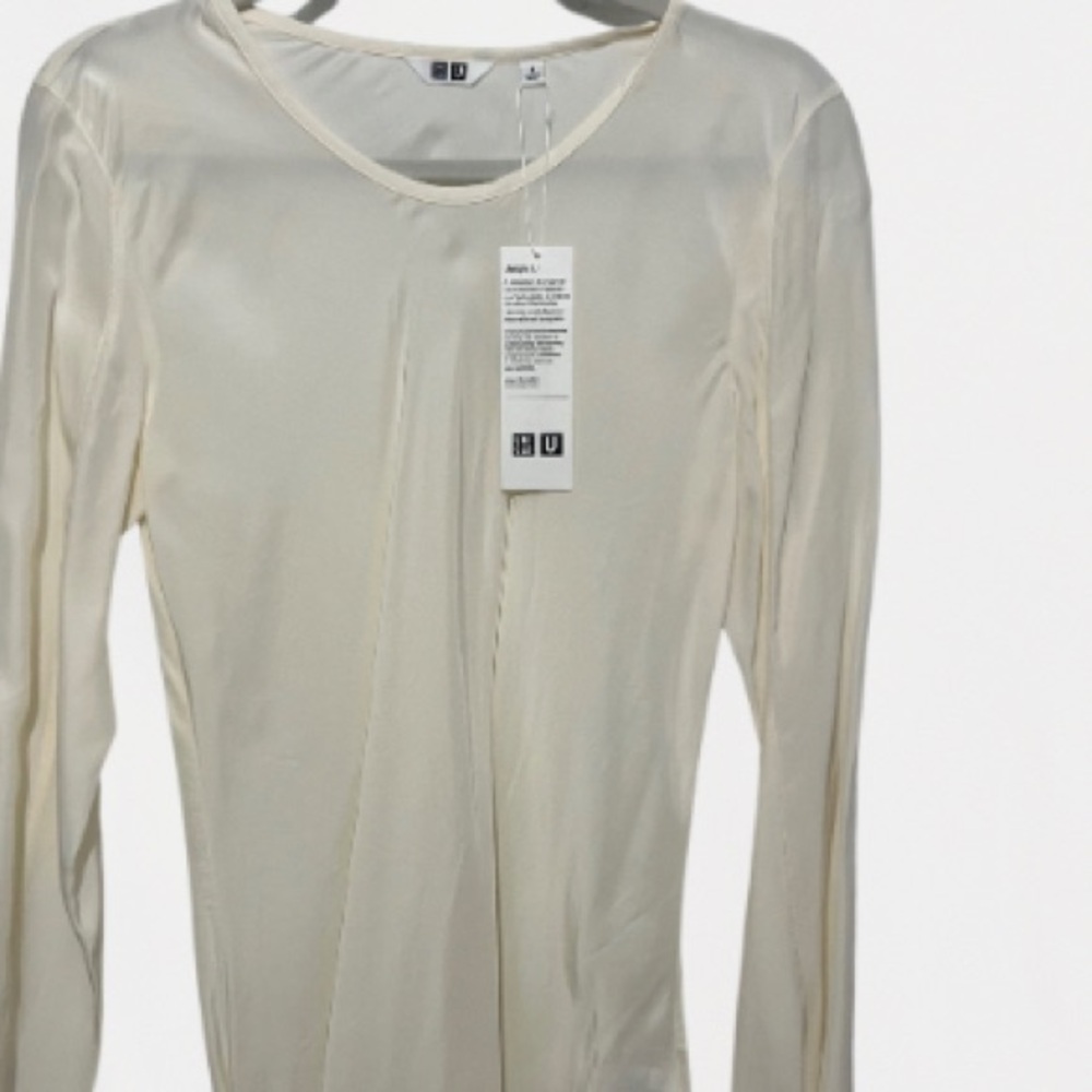 Uniqlo Shiny Rayon Long-Sleeve Blouse - Picture 3 of 3